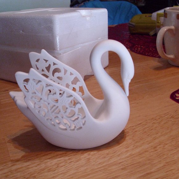 partylite pieeced camo swan 5 across 4 high - Picture 1 of 2